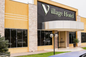 Hotéis em Cáceres - Village Hotel Hotéis em Cáceres - Village Hotel